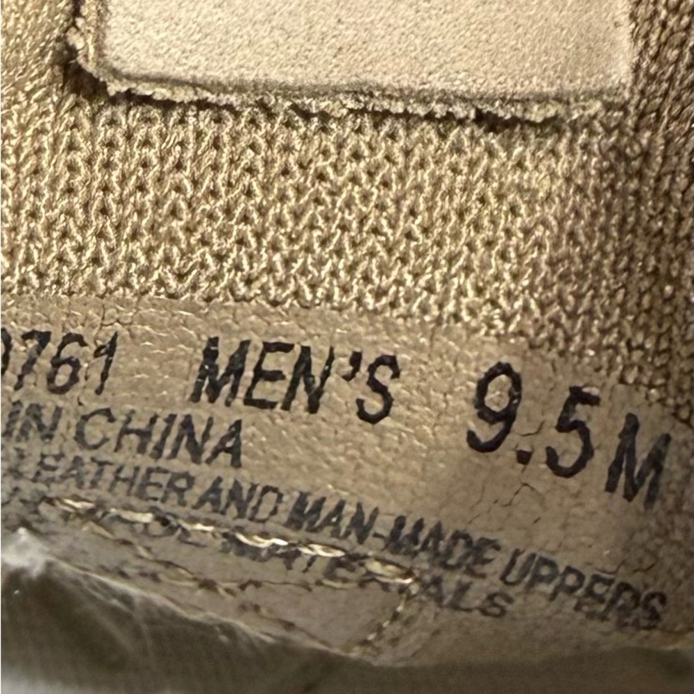 Men's Beige Knit Lace-Up Casual Dress Shoes SZ-9.5. Box 16 - Picture 6 of 7